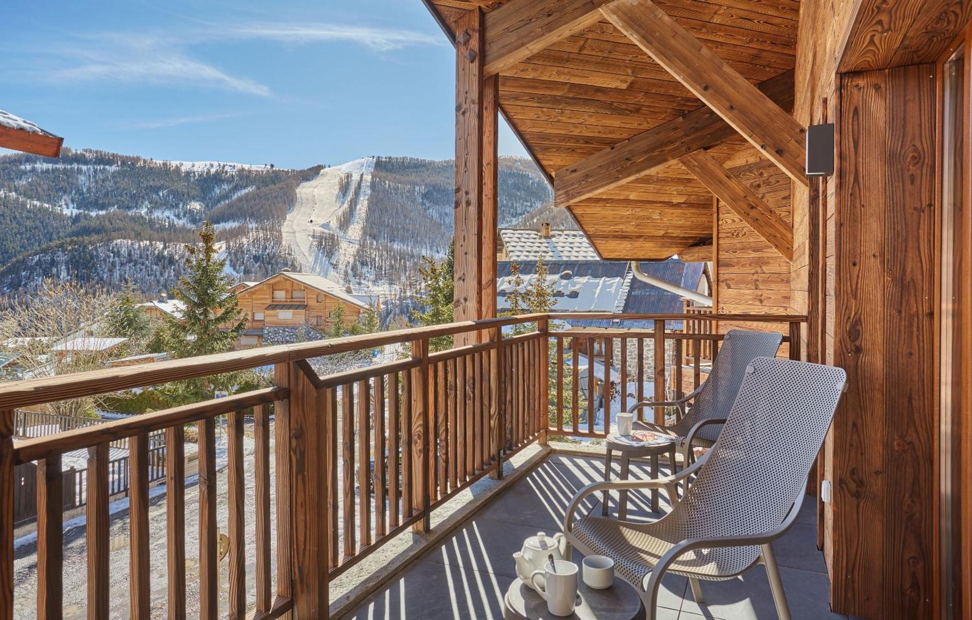 Residence Prestige Odalys Le Mont D'Auron Esterno foto