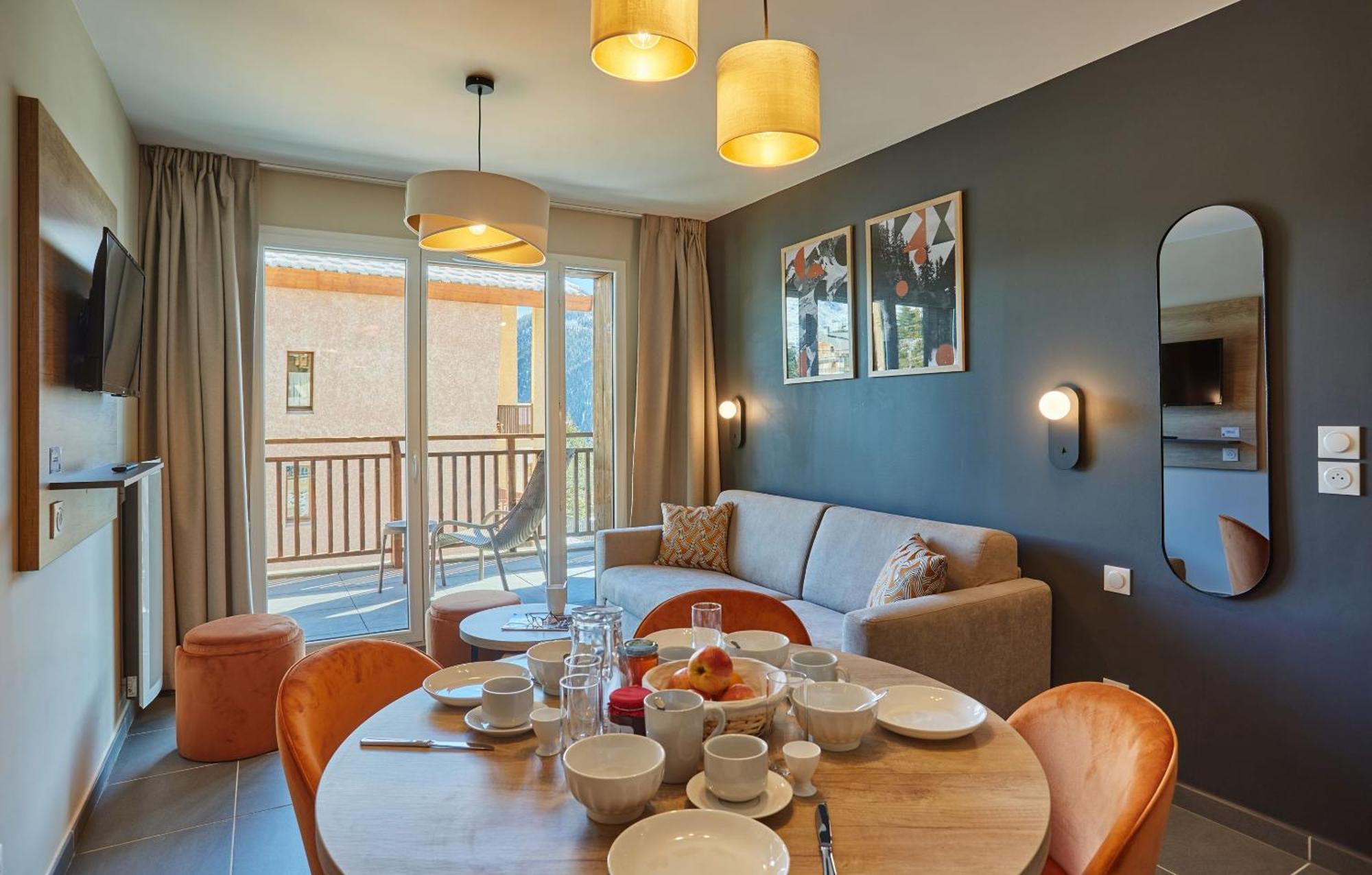 Residence Prestige Odalys Le Mont D'Auron Esterno foto