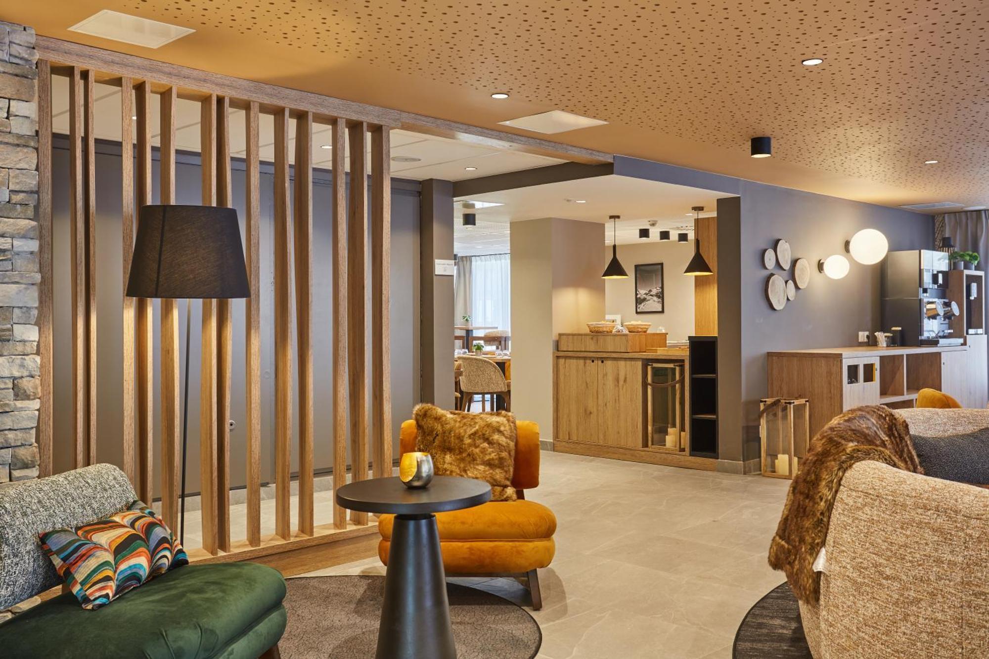 Residence Prestige Odalys Le Mont D'Auron Esterno foto