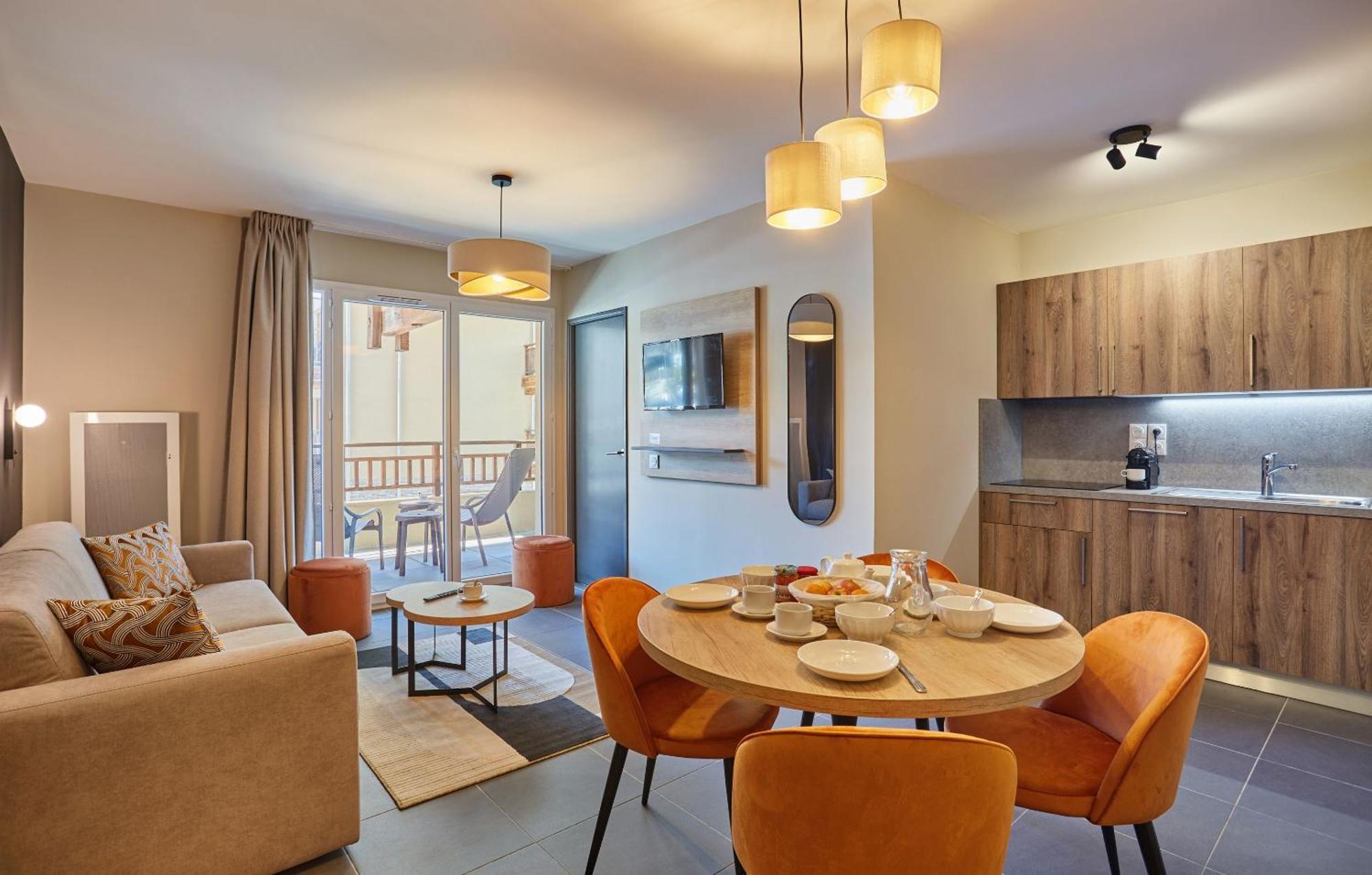 Residence Prestige Odalys Le Mont D'Auron Esterno foto